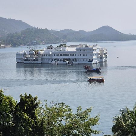 Hotel Lake Star Udaipur Buitenkant foto