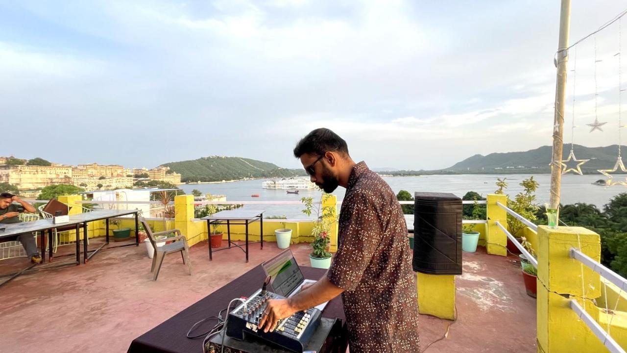 Hotel Lake Star Udaipur Buitenkant foto